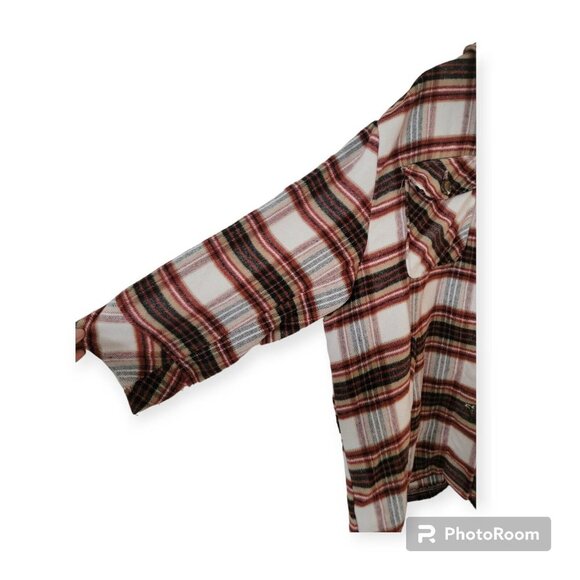 Kensie Jeans Plus Size Button Down Cream And Red Flannel Shaket Size 3X - Picture 4 of 5